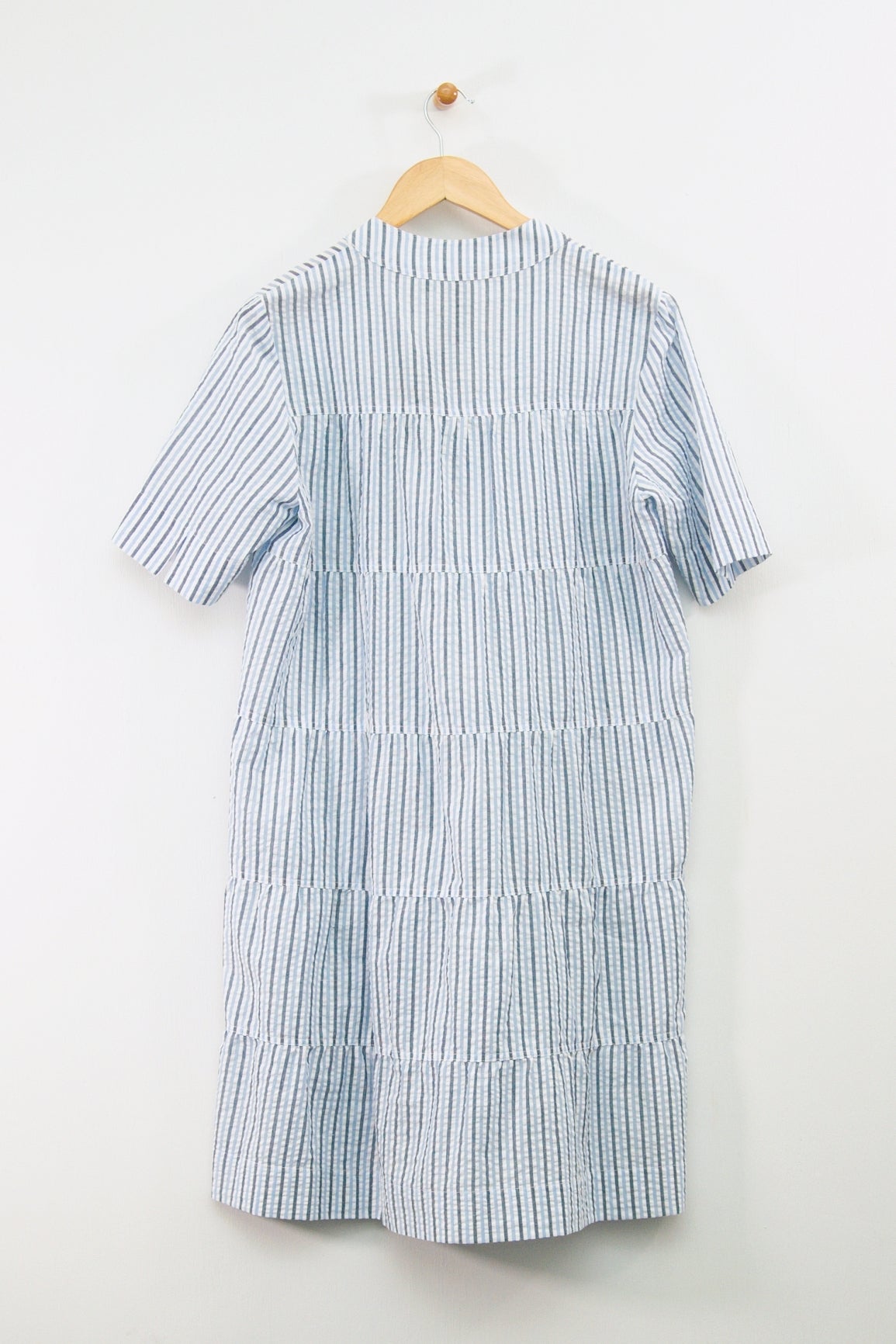39" Seersucker Striped Short Sleeve Dress with Tiered Back