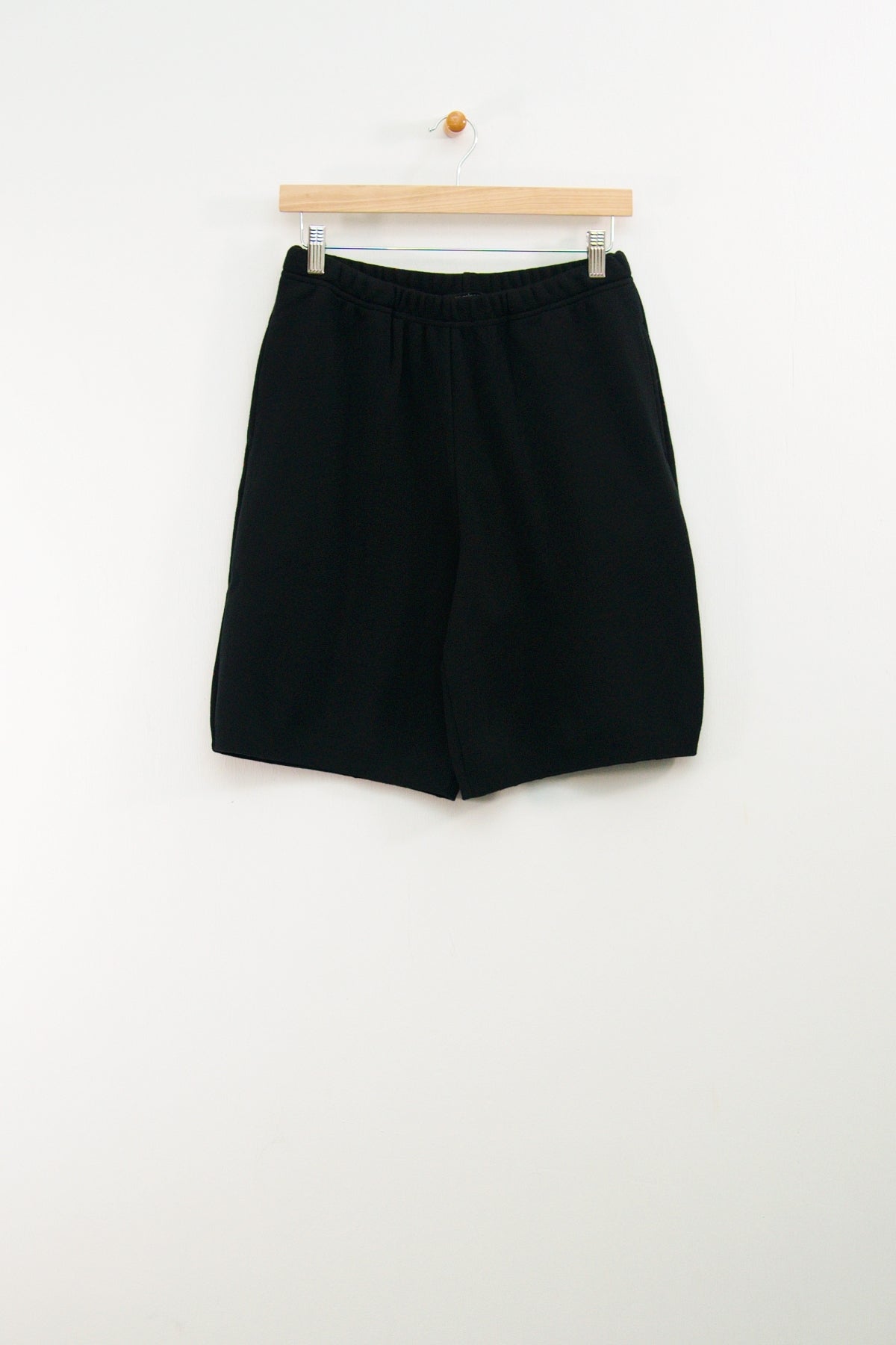20" Classic Shorts with Pockets