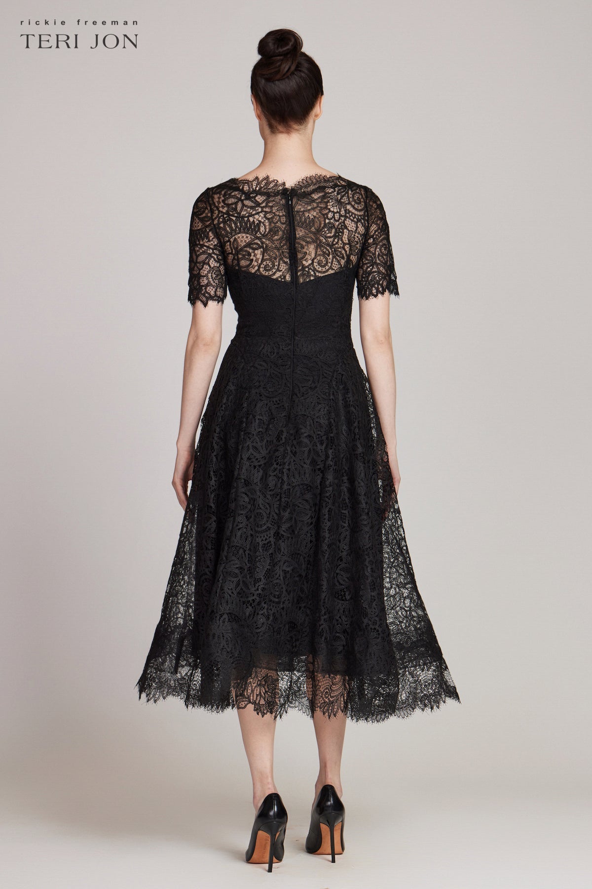 Teri jon shop lace