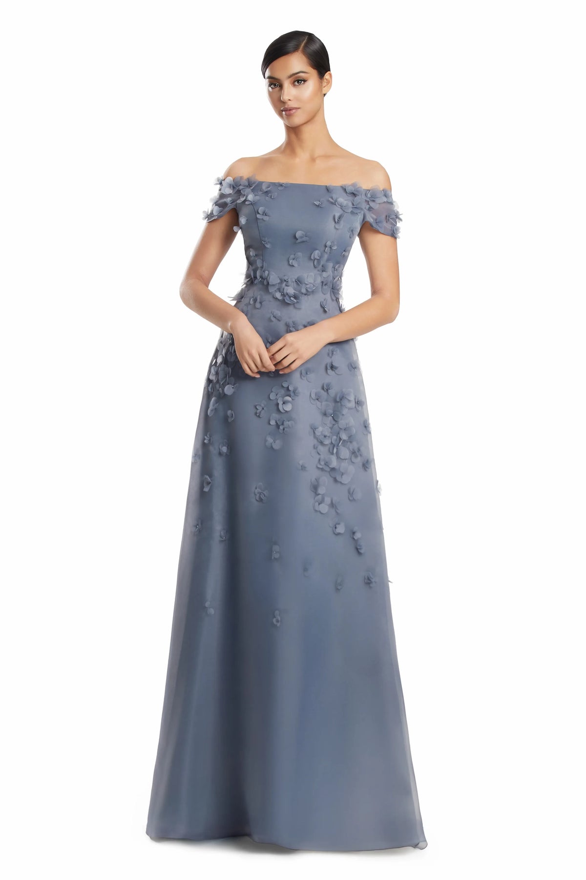 № 3253 Gown