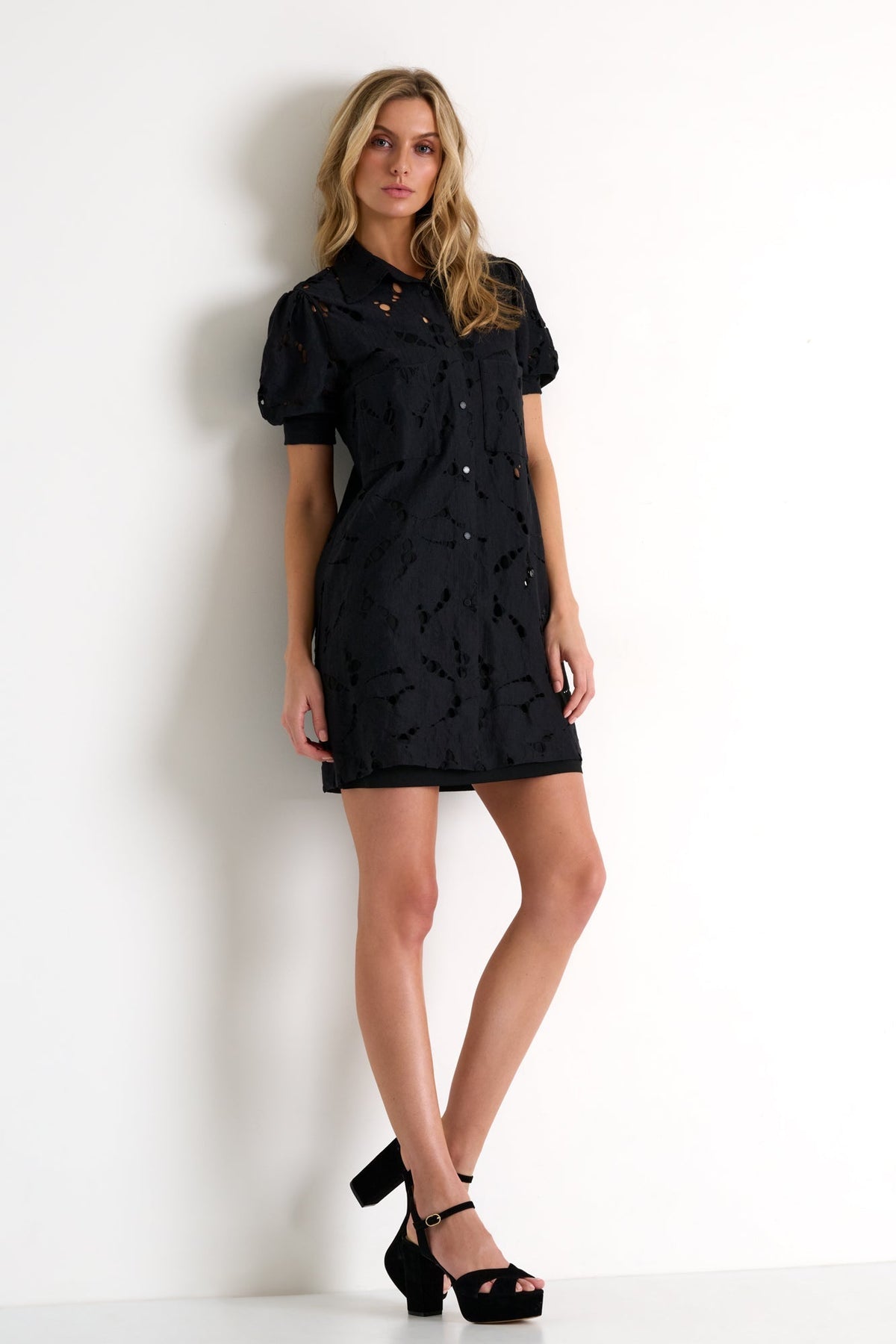 Modern Lace Puff Sleeves Dress 02 / 800 Black