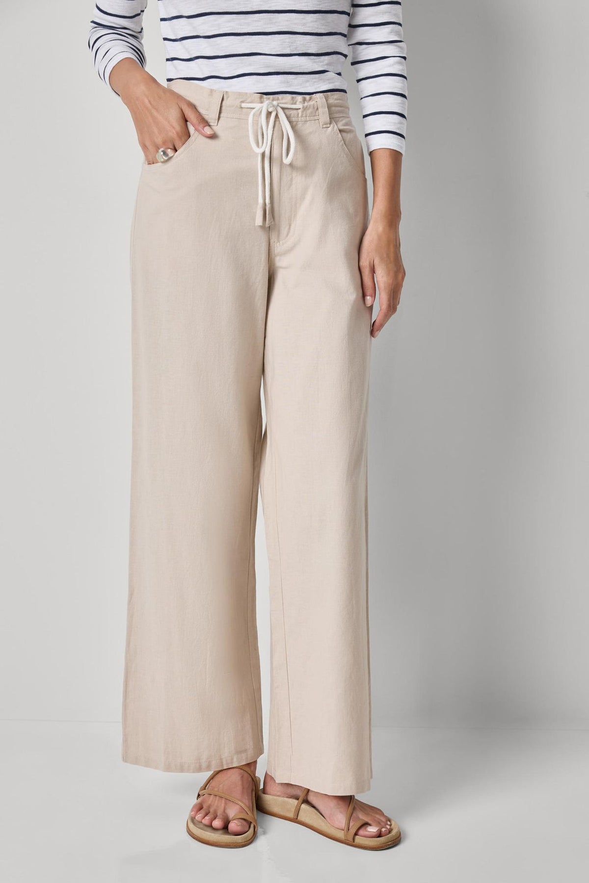 Linen Blend Straight Leg Pant