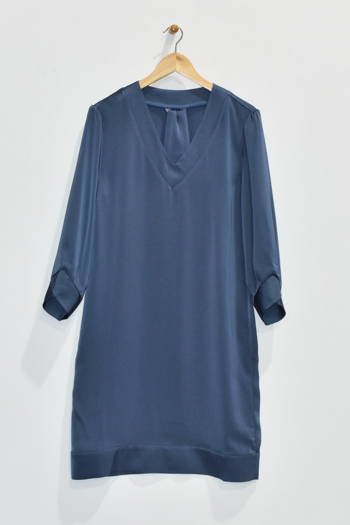 38" Long Sleeve V-Neck Dress with Scarf/Belt Red / S 38" Long Sleeve V-Neck Dress with Scarf/Belt Red / S