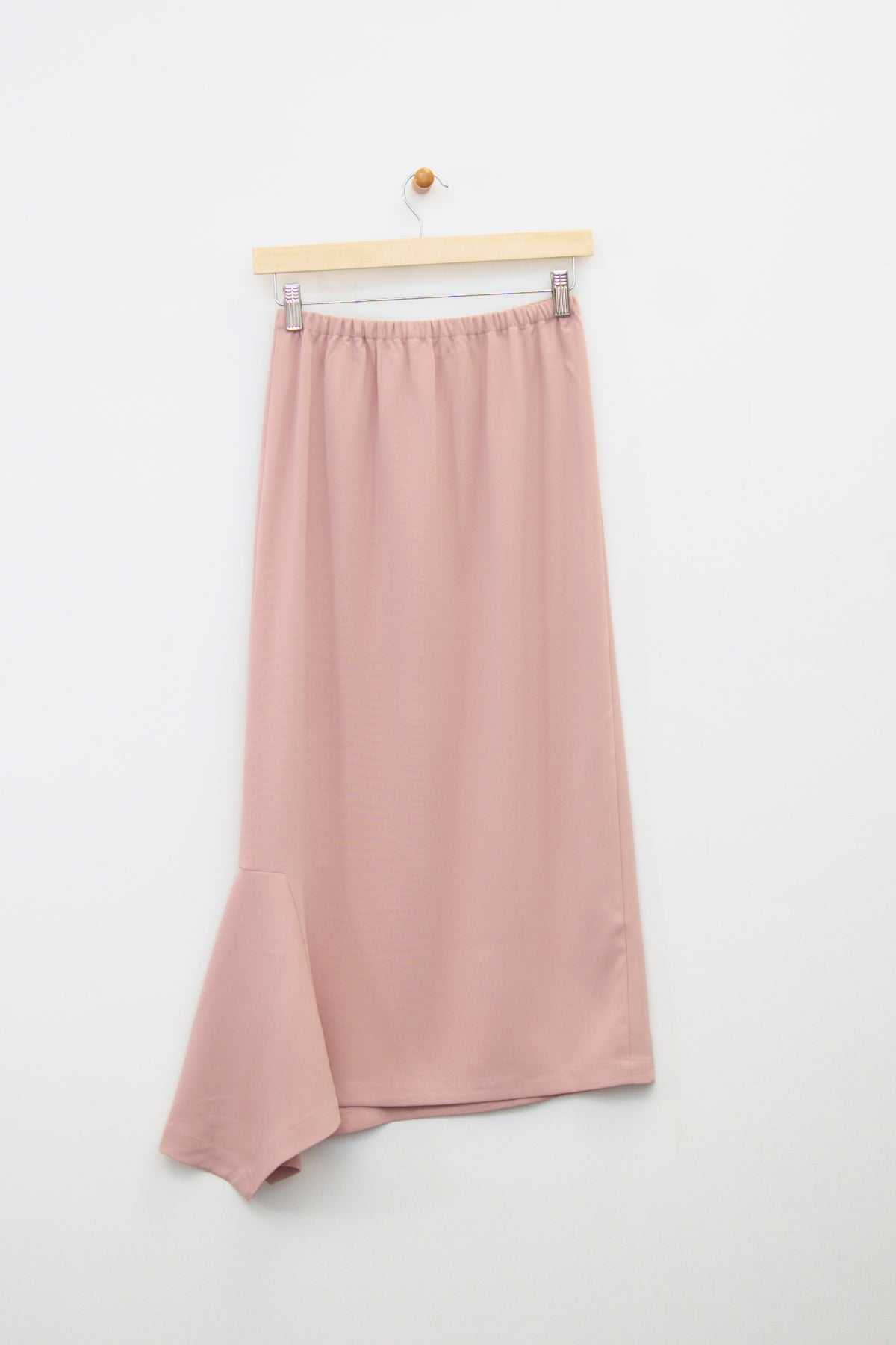 Long Asymetrical Skirt Hino & Malee