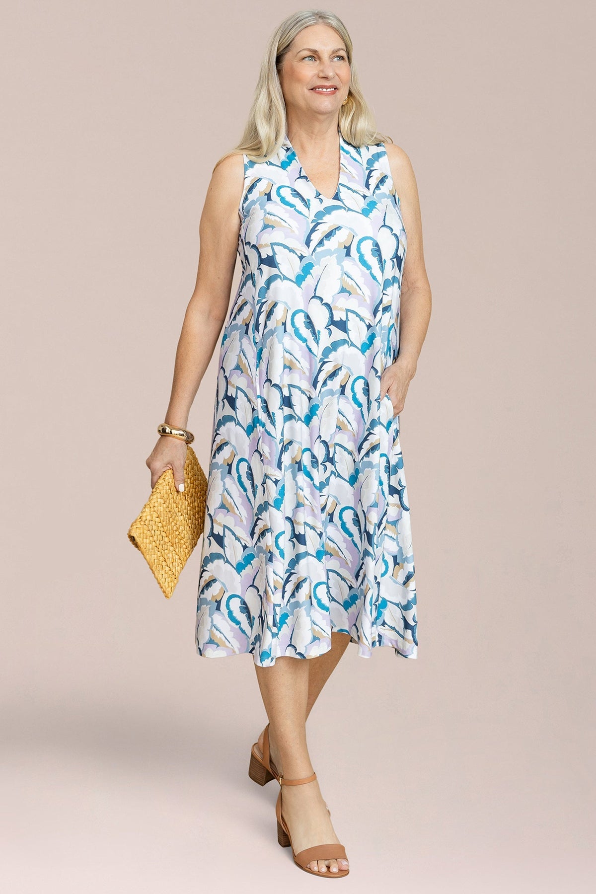 Sleeveless Deep V Dress Short