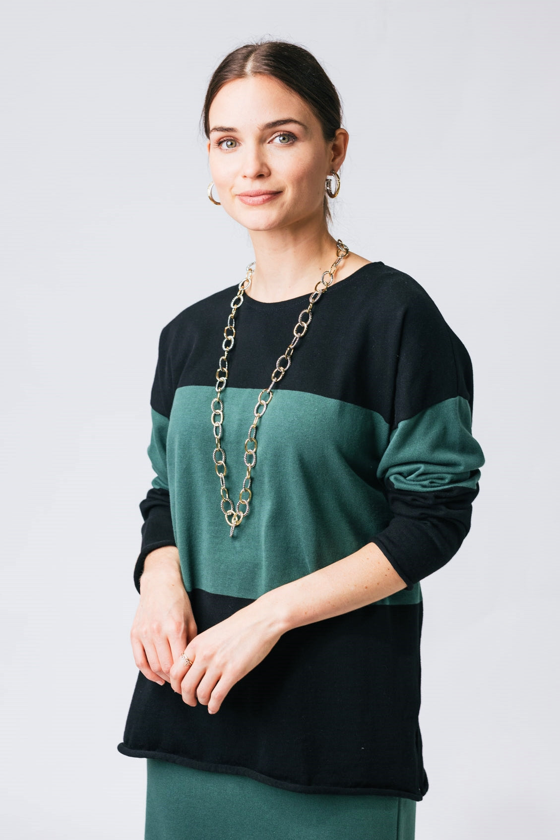 25” Long Sleeve Colorblock Top New Orleans Knitwear